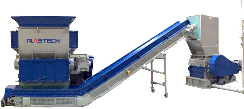 Shredder with Conveyor